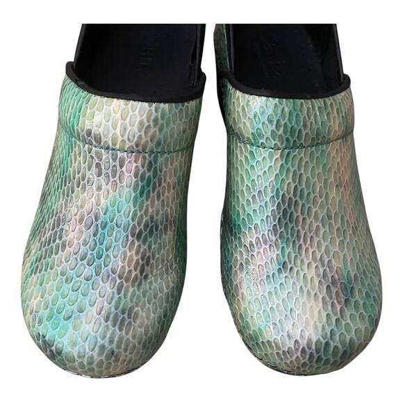 Sanita Professional Patent Leather Clogs EU 35 US 4 Iridescent Green Snake Print - Picture 11 of 15